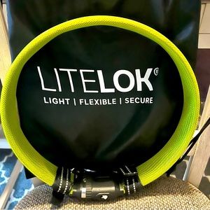 LITELOK GOLD- Wearable bike lock.